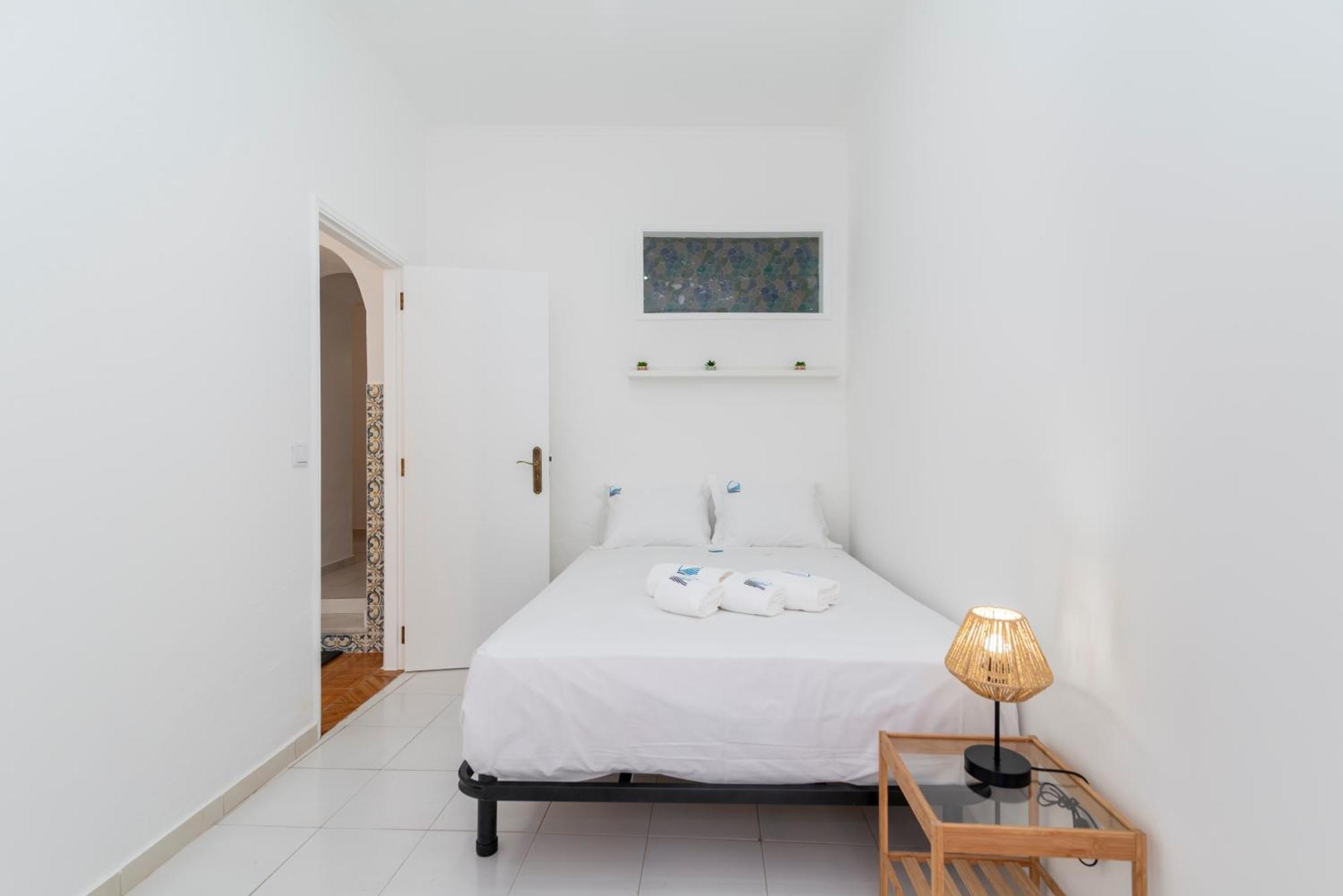Casa Garde - 5 Mins City Center - Private Balcony - Wi-Fi Tavira Ngoại thất bức ảnh